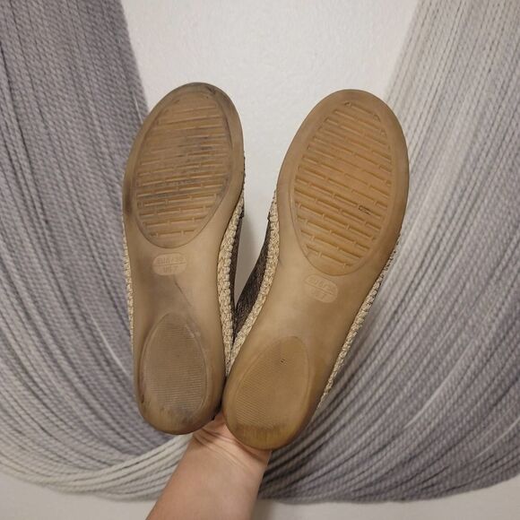 The Flexx Metallic Gold Espadrilles Sz 7 - Picture 7 of 7